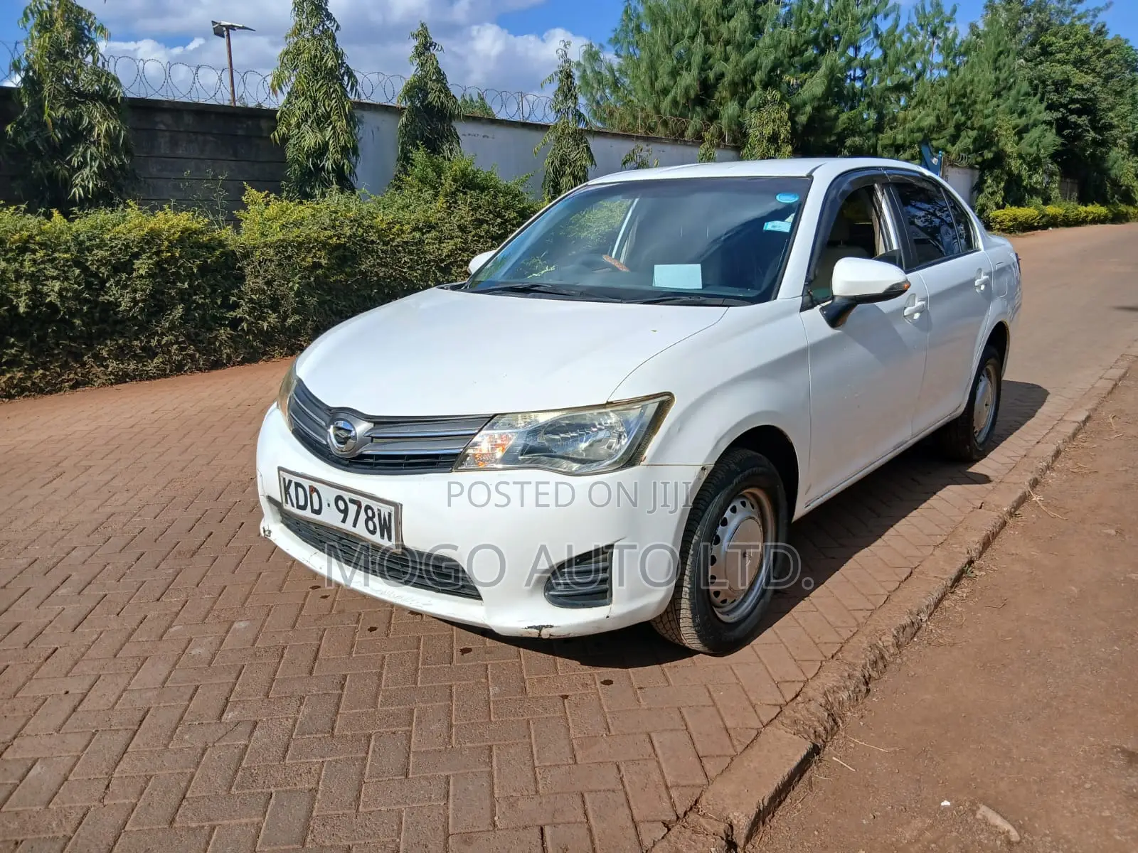 Toyota Axio 2014 White