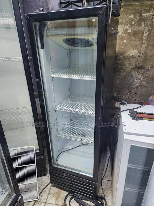 Display Refrigerator 300litres at Black - thumbnail 2