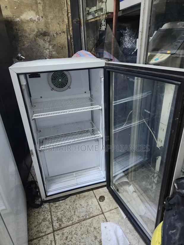 Min One Door Display Fridge 100litres