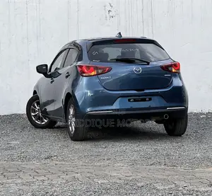 Mazda 2 2020 Blue