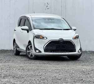 Toyota Sienta 1.5 FWD 2019 White