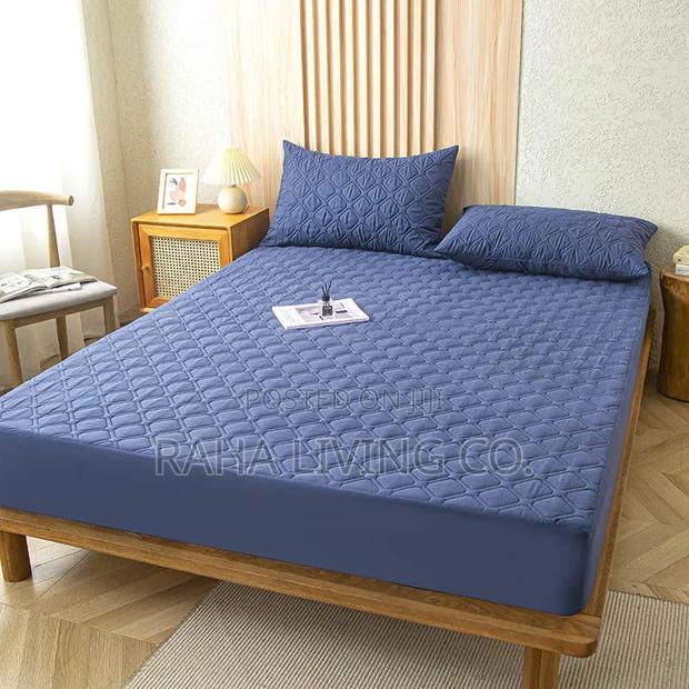 Quilted Waterproof Mattress Protector | 4 by 6 - thumbnail 3