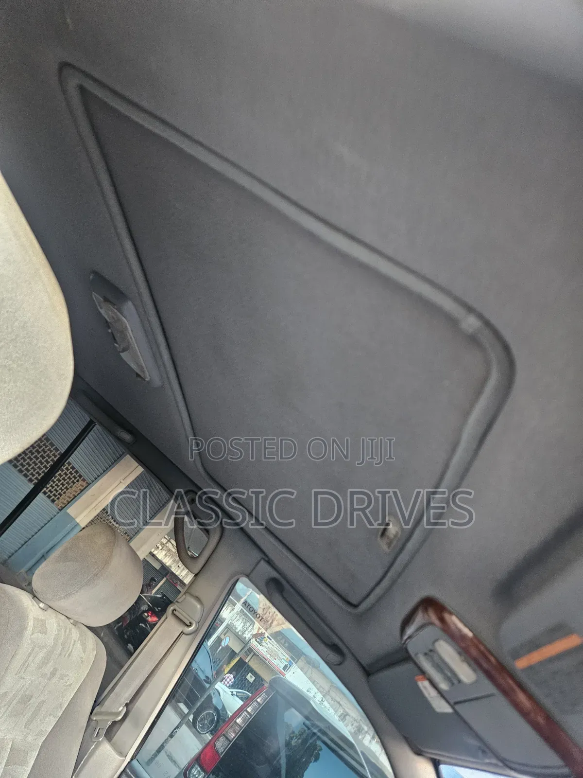 Toyota Land Cruiser 2002 Gray