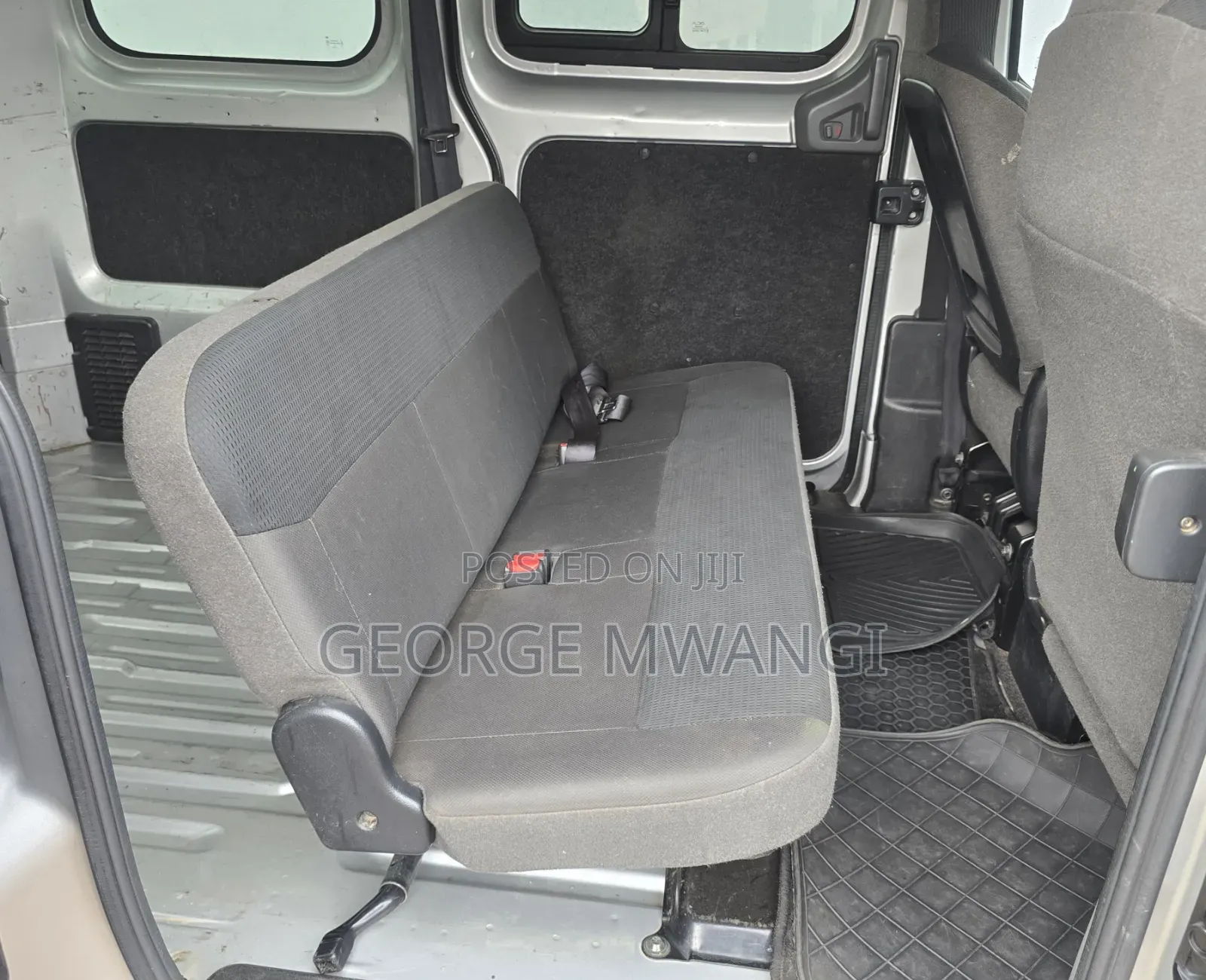 Nissan NV200 2018 Silver