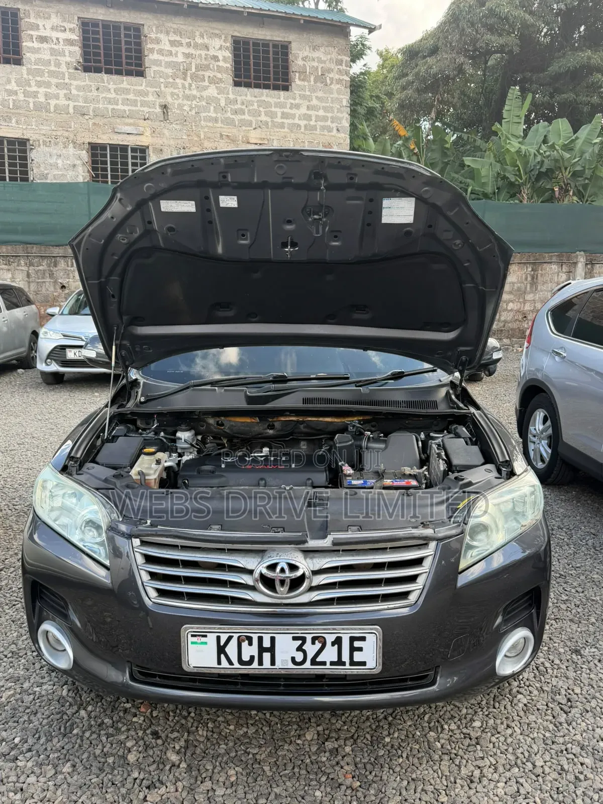 Toyota Vanguard 2010 Gray