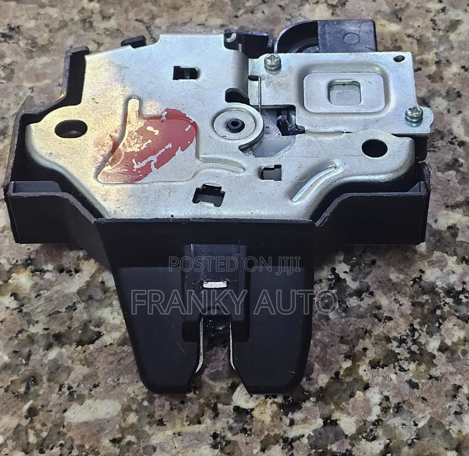 Boot Lock Toyota Belta