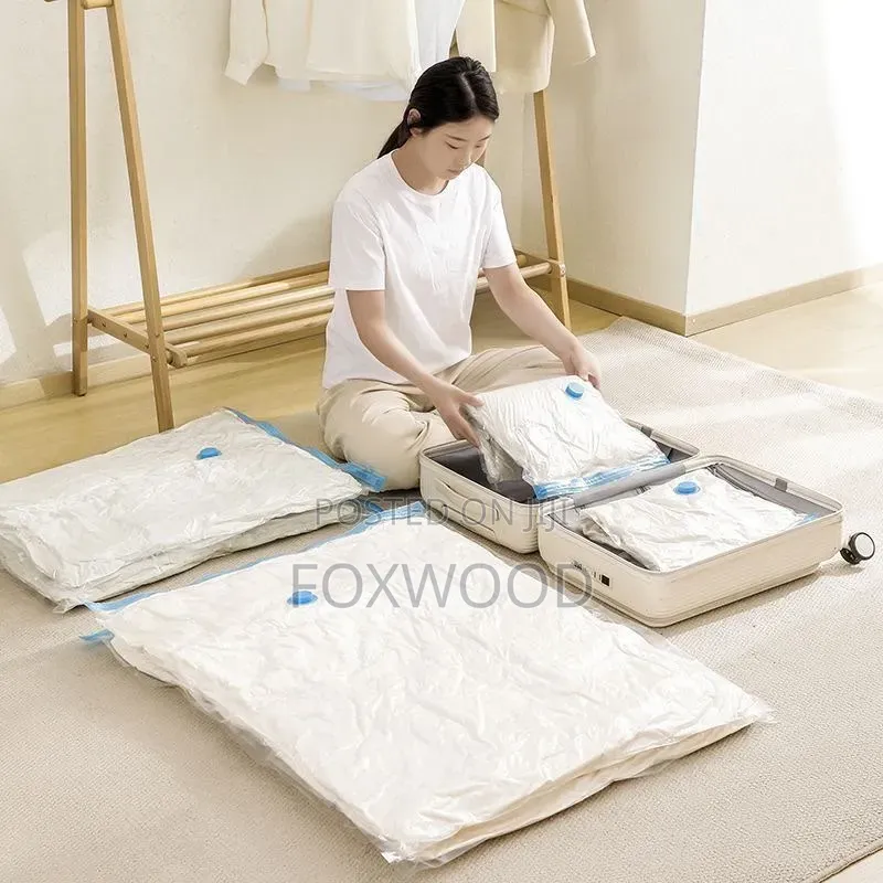 *5pcs Vacuum Storage Bags Plus Pump