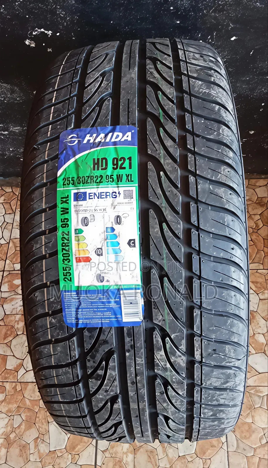 255/30r22 Haida Tyre