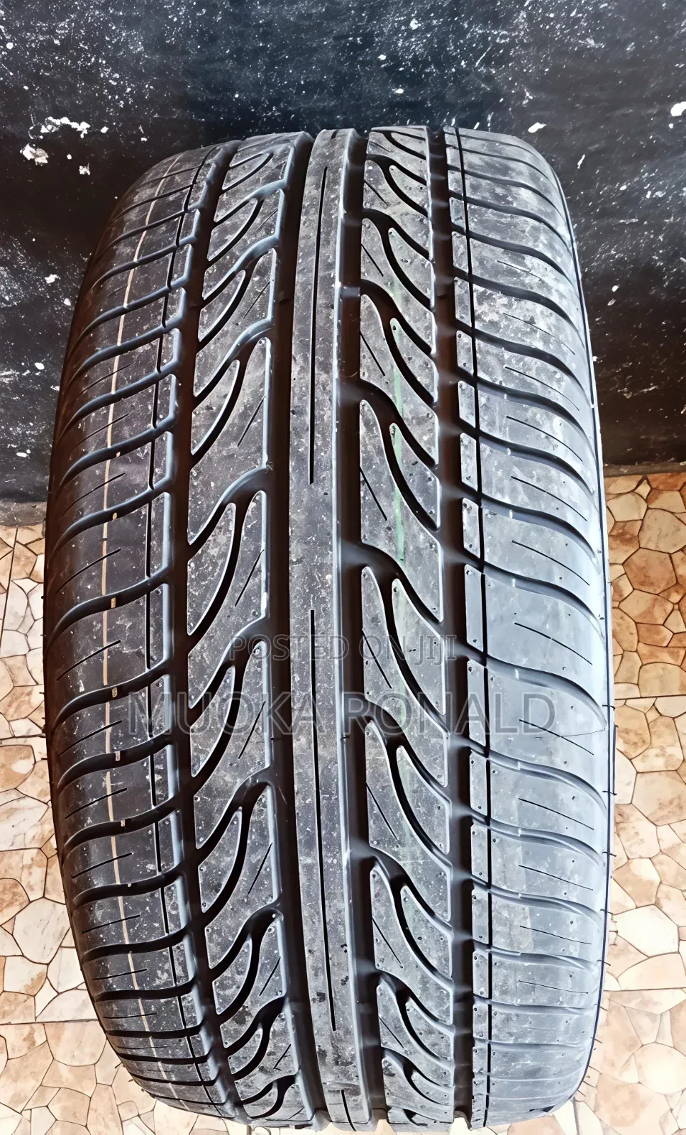 255/30r22 Haida Tyre