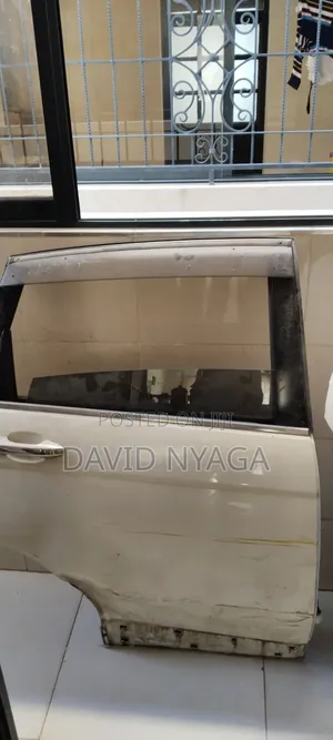 Left Rear Door for Honda Cr-v 2010 Model
