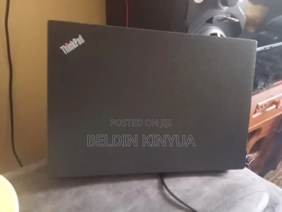 Laptop Lenovo ThinkPad X260 8GB Intel Core i7 HDD 256GB
