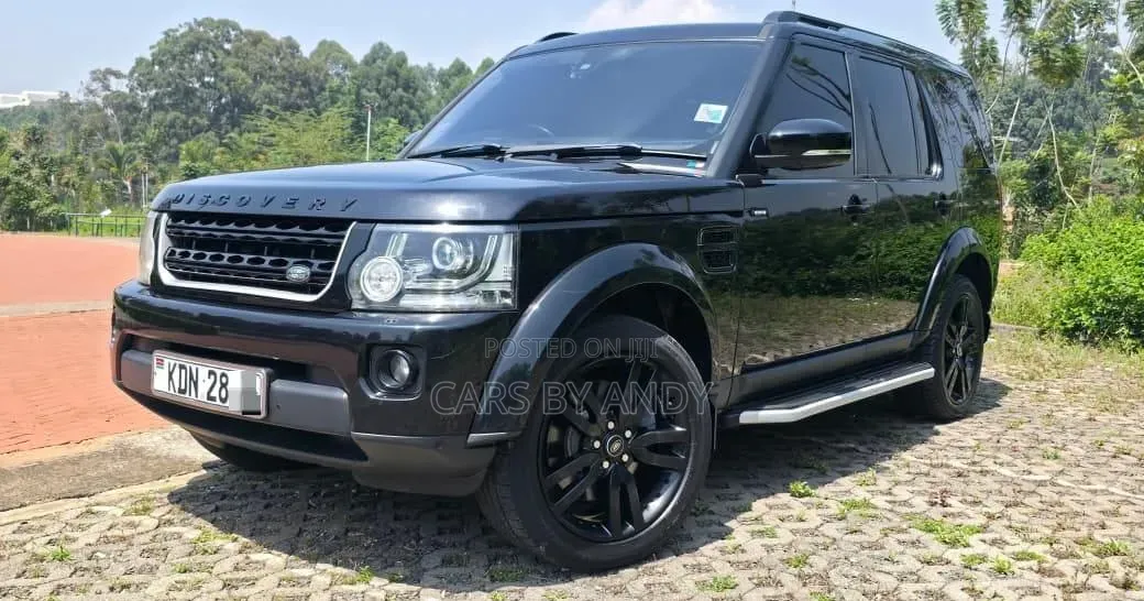 Land Rover Discovery 2016 Black