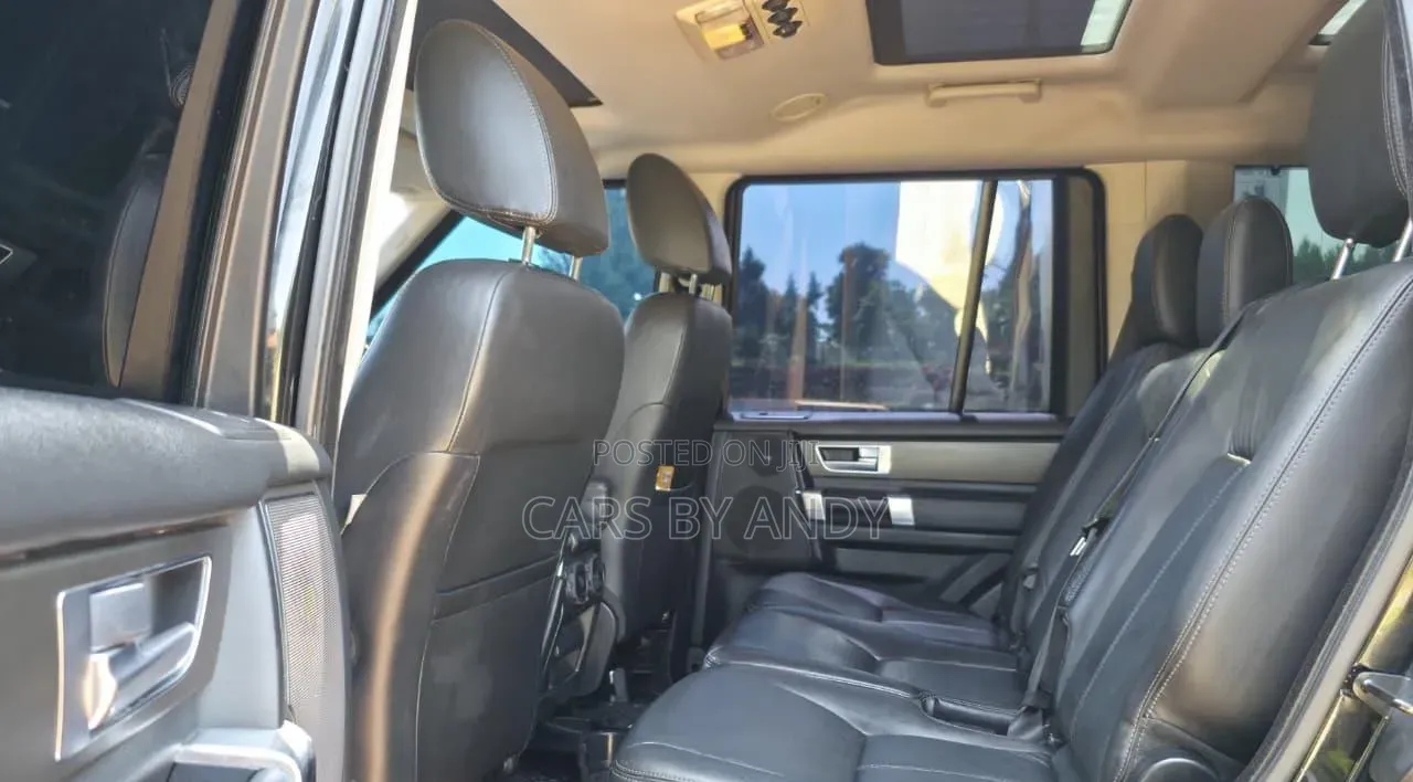 Land Rover Discovery 2016 Black