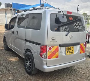 Nissan NV200 2014 Silver