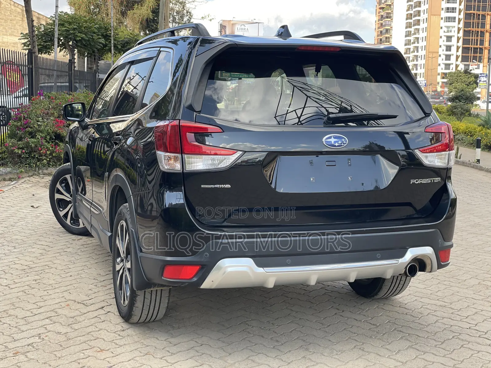 Subaru Forester Premium AWD 2019 Black