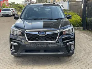 Subaru Forester Premium AWD 2019 Black