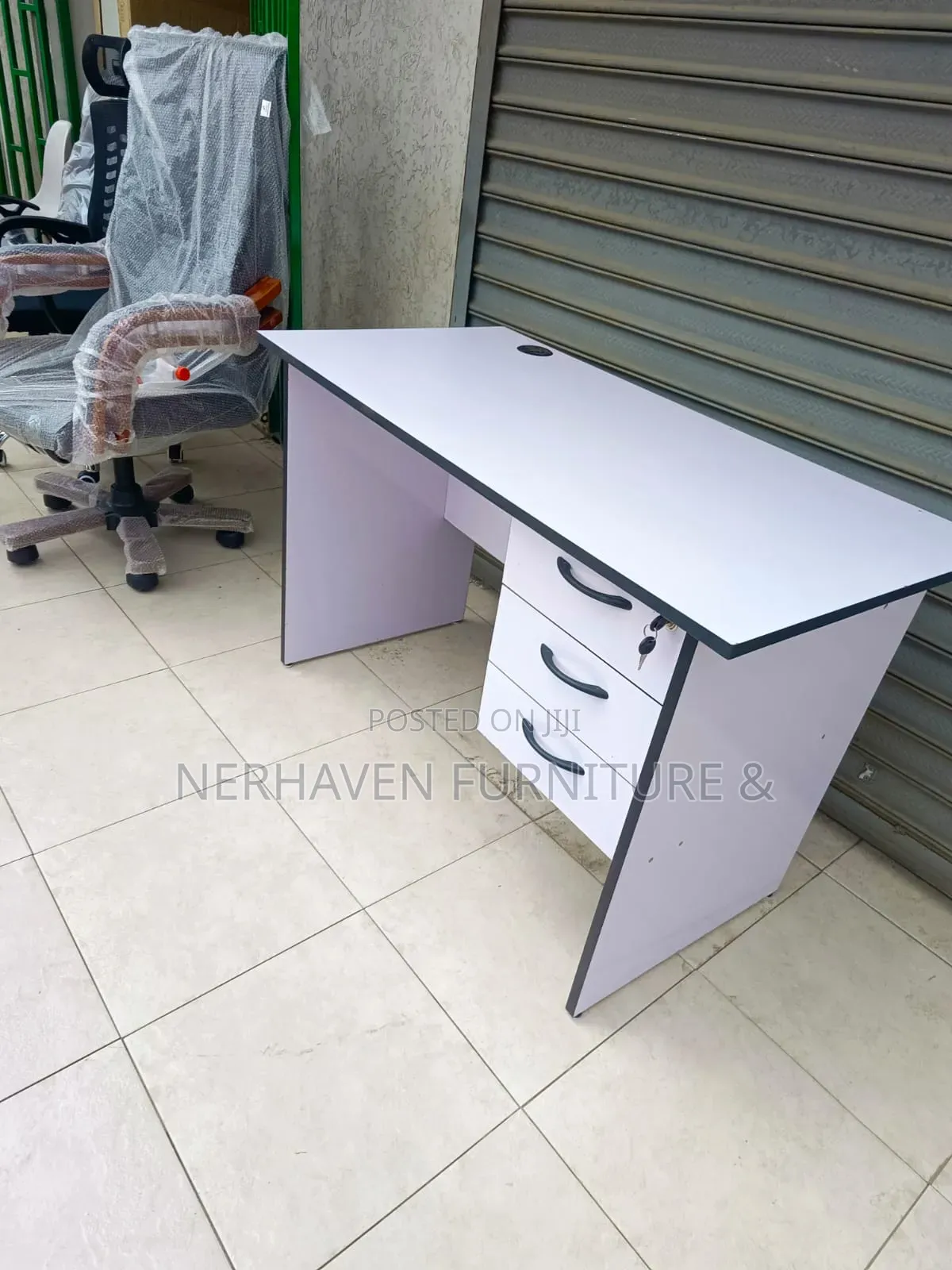 Office Study Desk – Modern Workspace for Home and Office Use