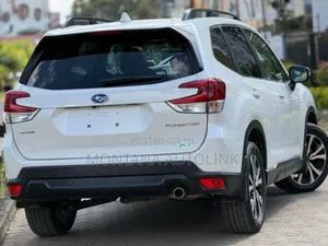 Subaru Forester 2019 Pearl