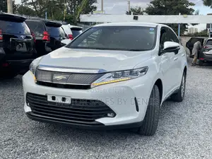 Toyota Harrier 2.0 2019