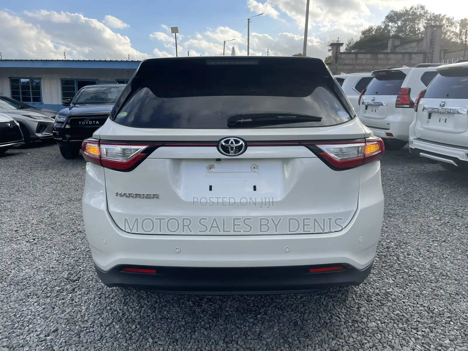 Toyota Harrier 2.0 2019