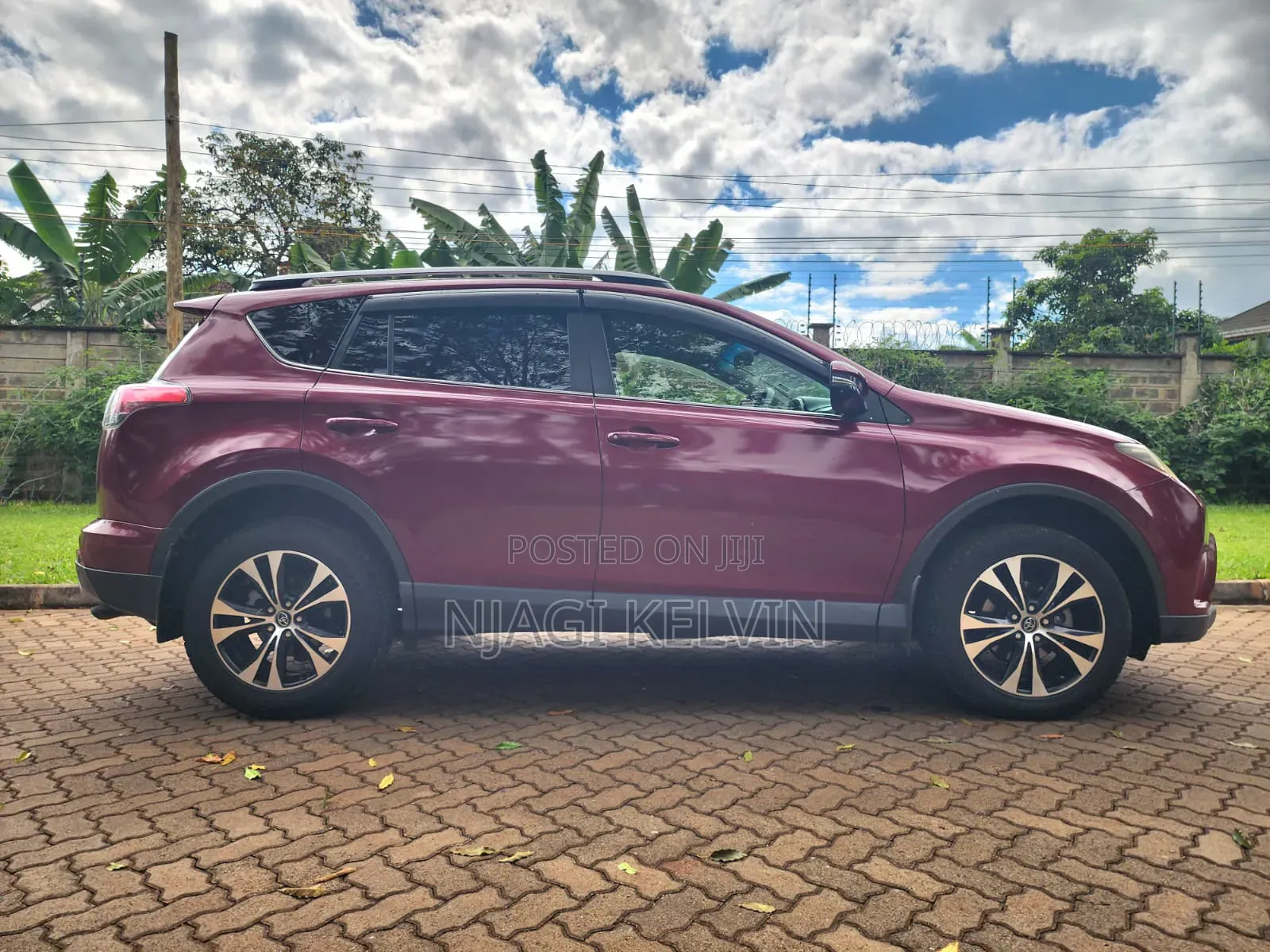 Toyota RAV4 2018 Maroon