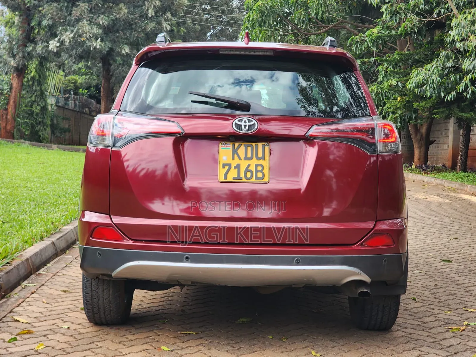 Toyota RAV4 2018 Maroon