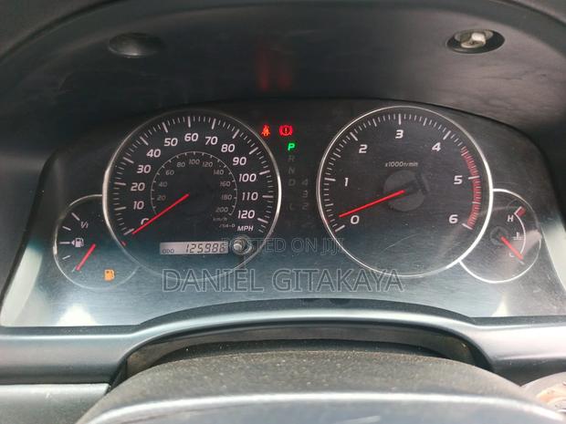 Toyota HiAce 2014 White - thumbnail 10