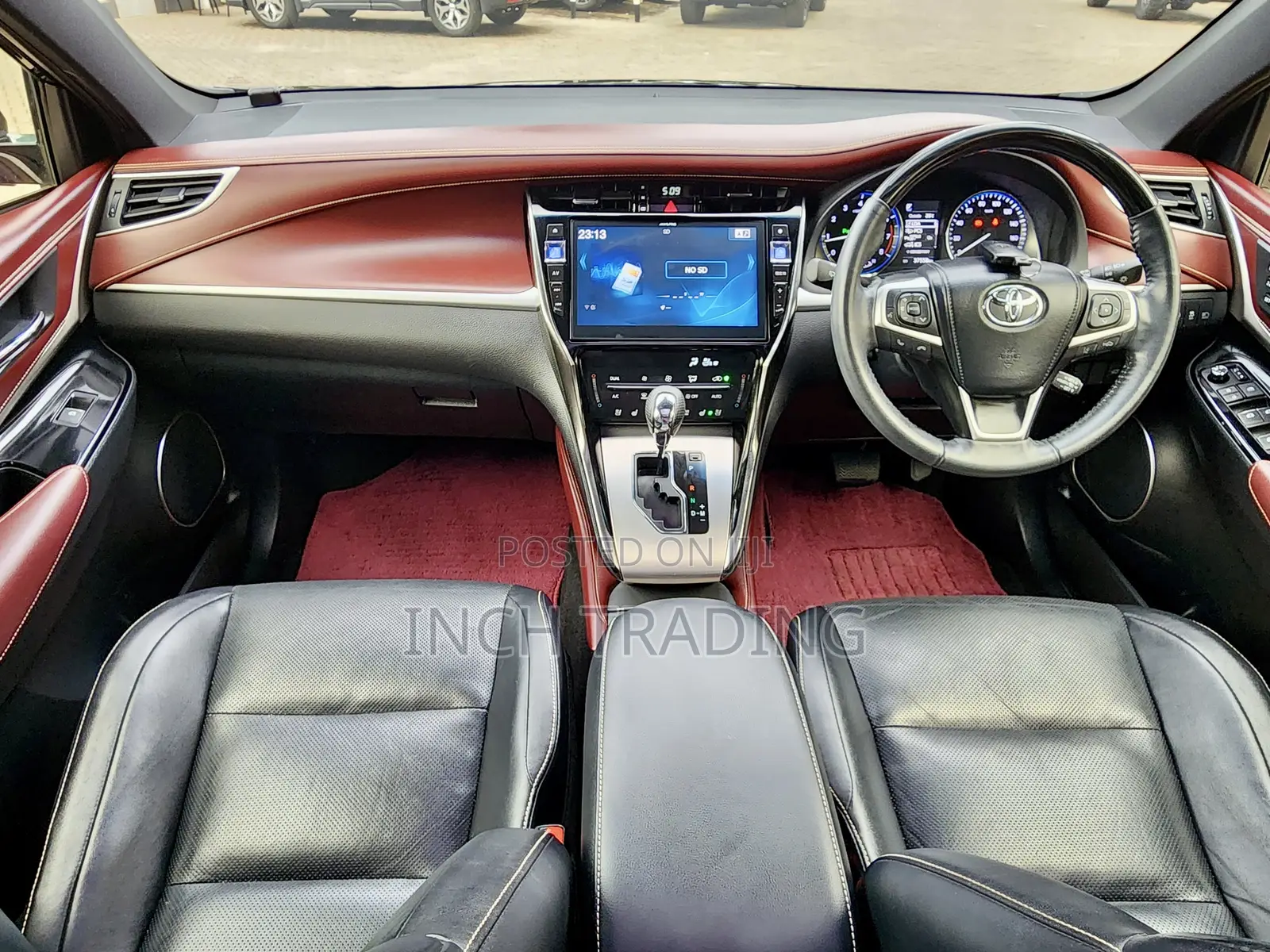 Toyota Harrier 2.0 2019 Matt Black