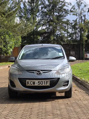 Mazda Demio 2012