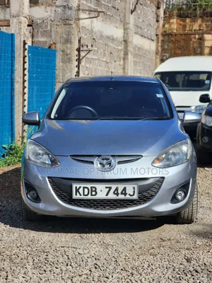 Mazda Demio 2013 Silver