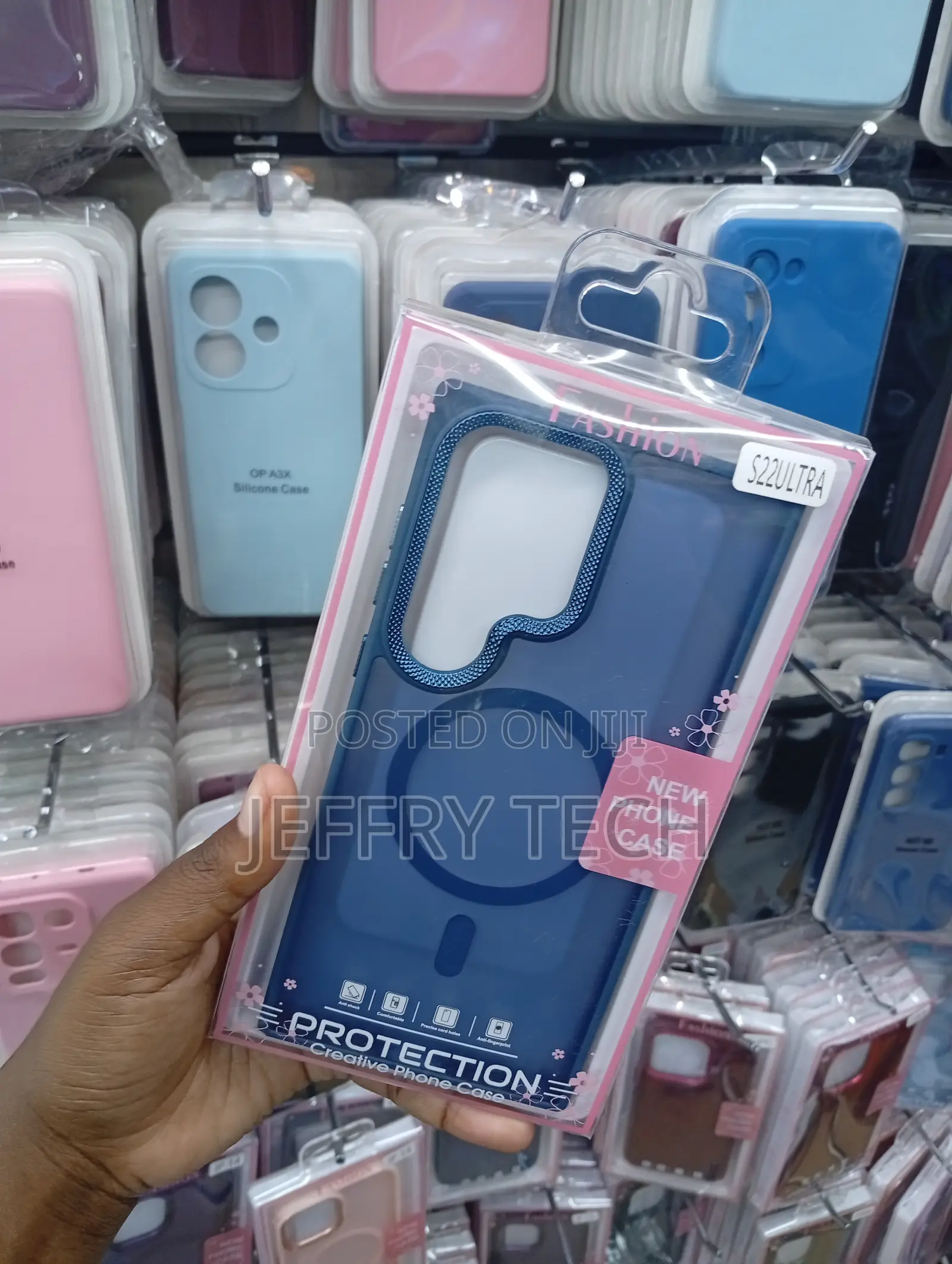 Samsung Galaxy S22 Ultra Translucent, Anti-Fingerprint Frosted Cover