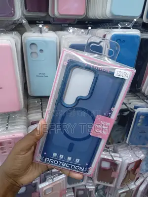 Samsung Galaxy S22 Ultra Translucent, Anti-Fingerprint Frosted Cover