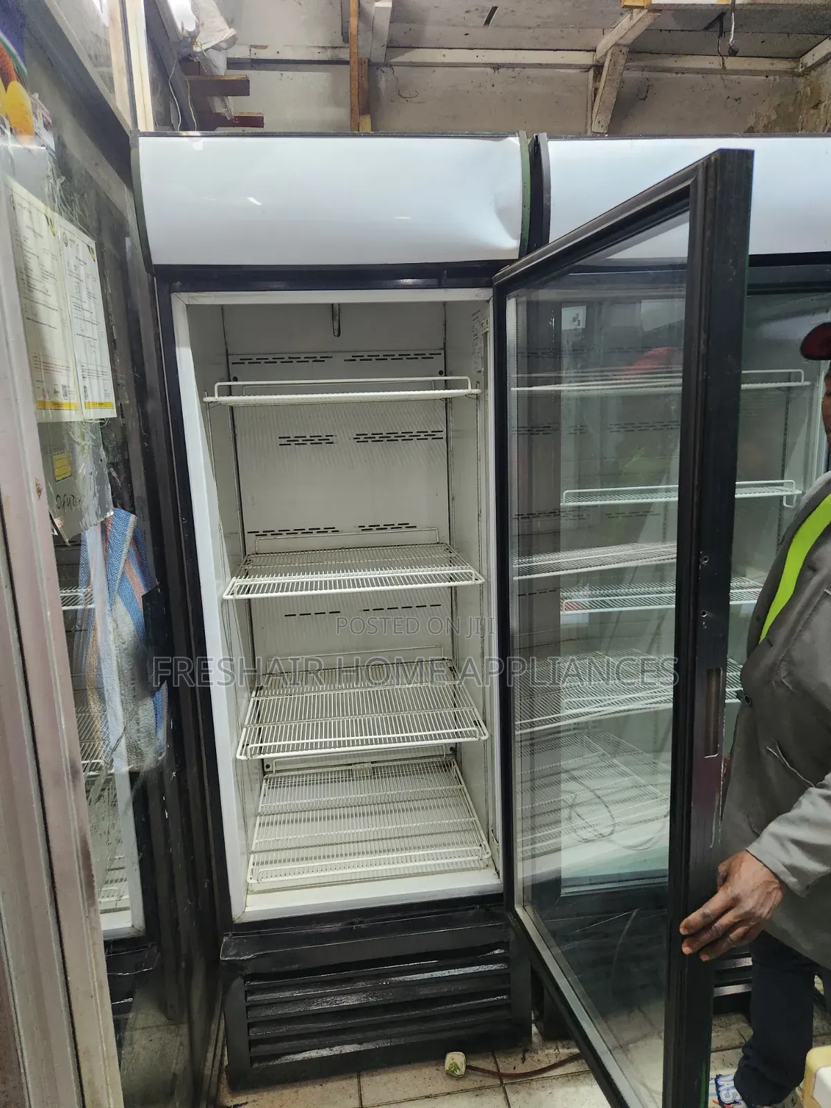 550litres Display Fridge Black Showcase