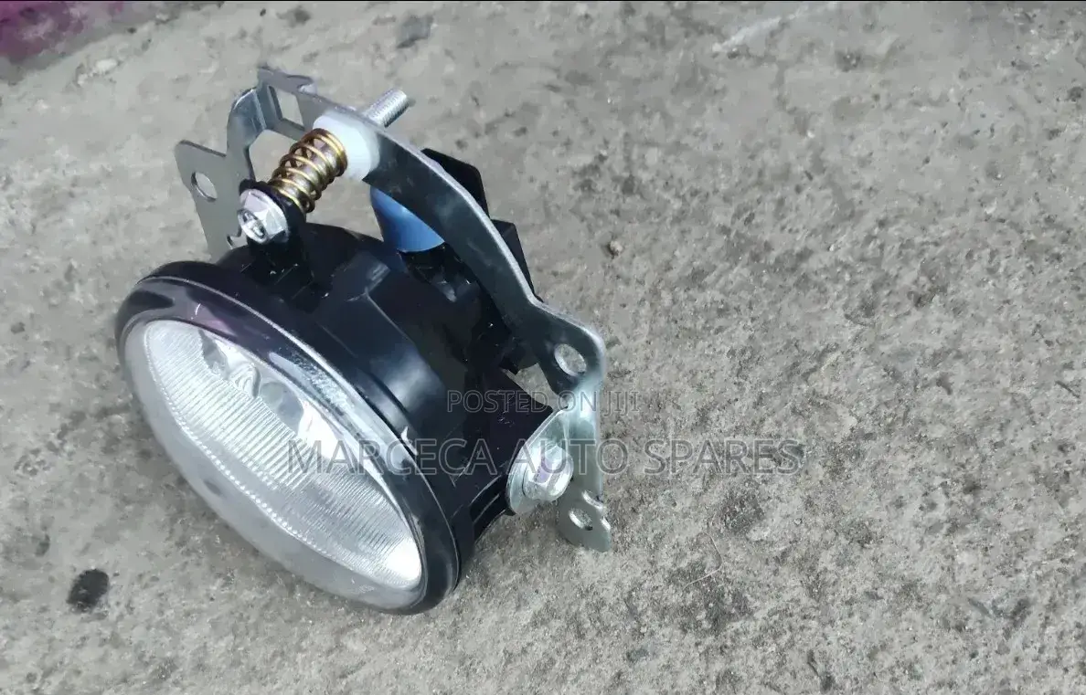 Mitsubishi New Modelfoglight
