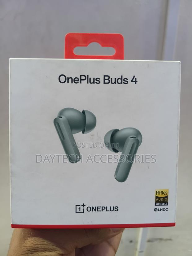 Oneplus Buds 4 Wireless Earbuds in Black