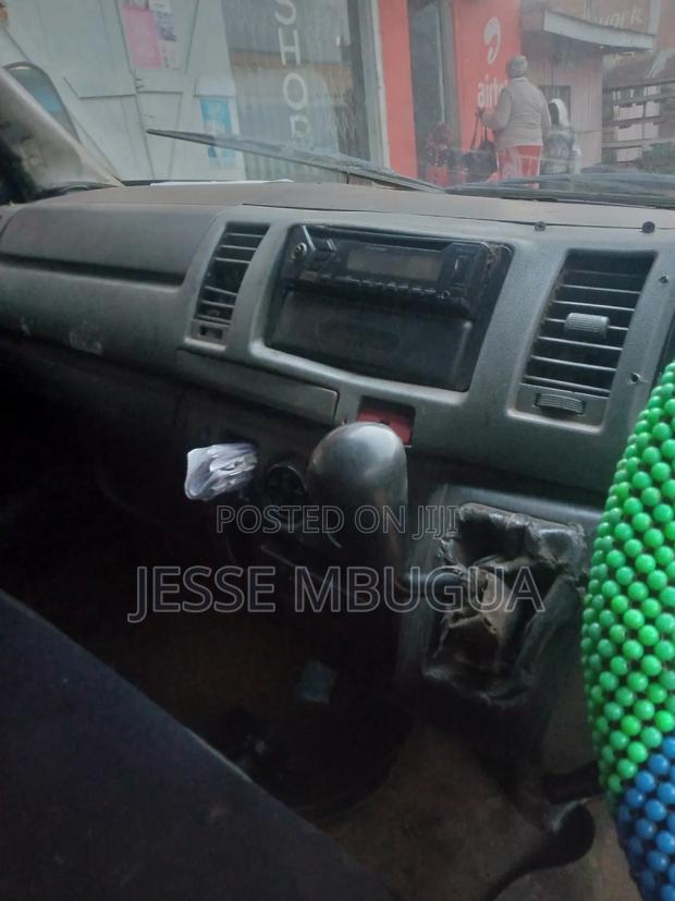 Toyota HiAce 2014 White - thumbnail 6