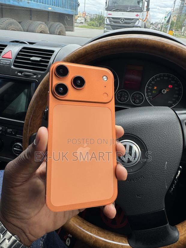 Apple iPhone XR 128 GB Orange - thumbnail 3
