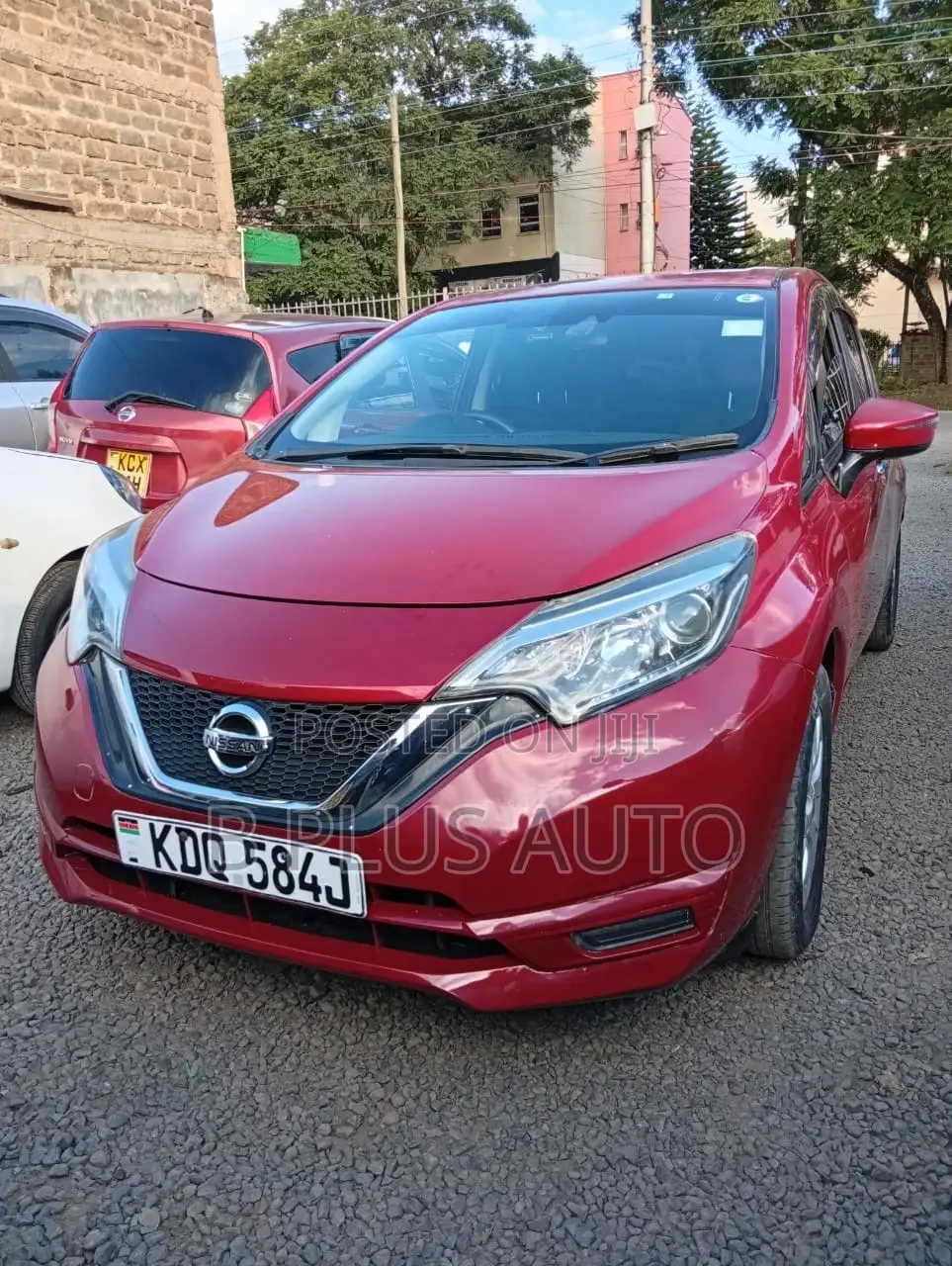 Nissan Note 2017 Red