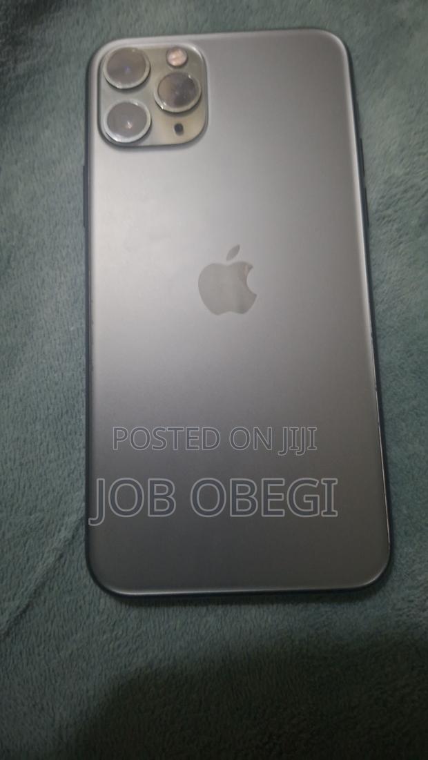 New Apple iPhone 11 Pro 256 GB Gray - thumbnail 4