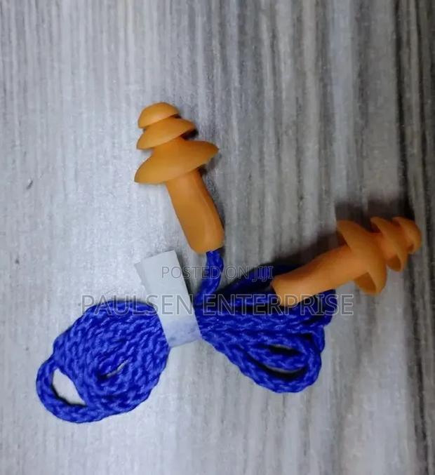 3m Reusable Ear Plugs - thumbnail 2