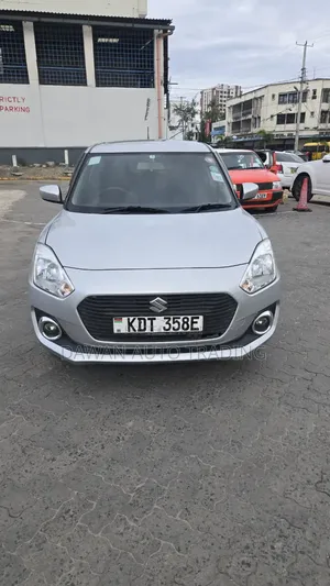 Suzuki Swift 2018 Silver