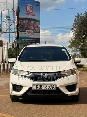 Honda Fit 2016 Off white