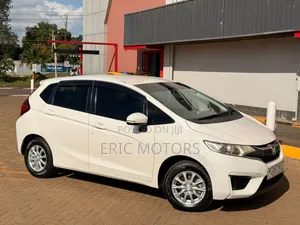 Honda Fit 2016 Off white