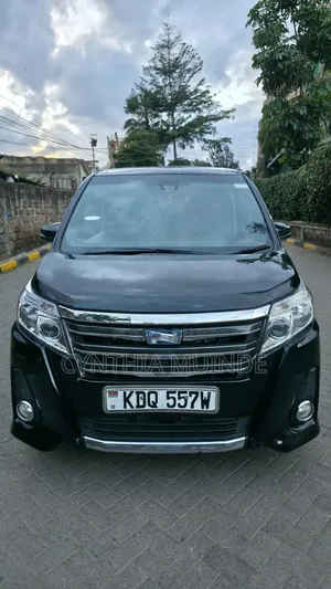 Toyota Noah 2017 Black