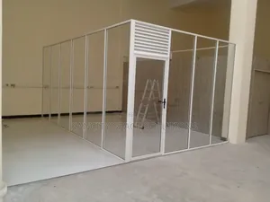 Office Partitioning With Aluminum and Full Glass
