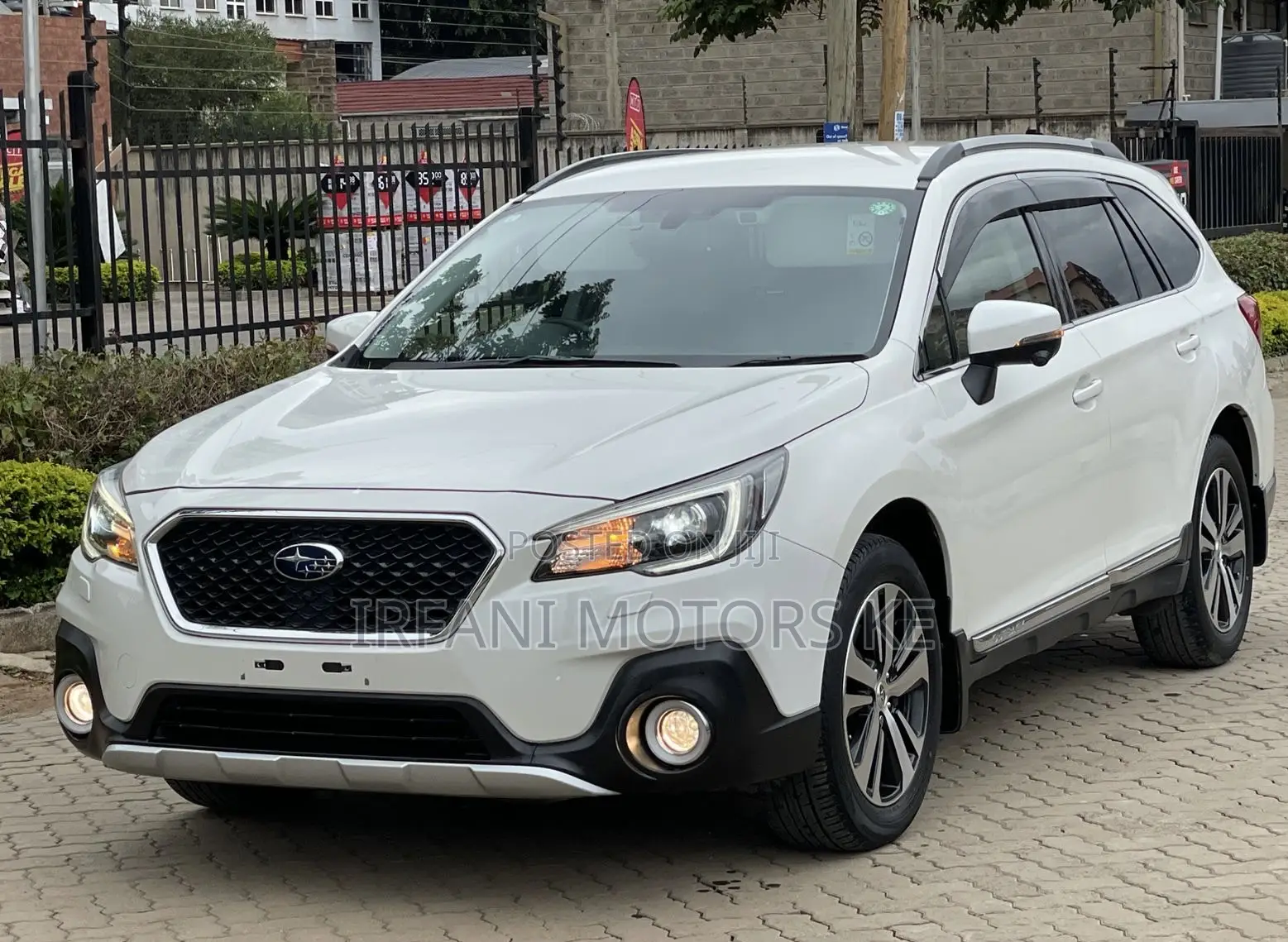 Subaru Outback 2.5i AWD 2019 White