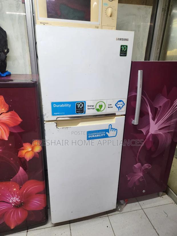White Digital Fridge - thumbnail 3