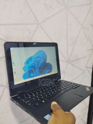 Laptop Lenovo Yoga 11e 4GB Intel Celeron SSD 128GB