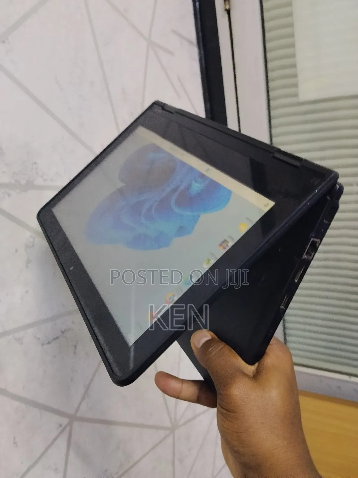 Laptop Lenovo Yoga 11e 4GB Intel Celeron SSD 128GB