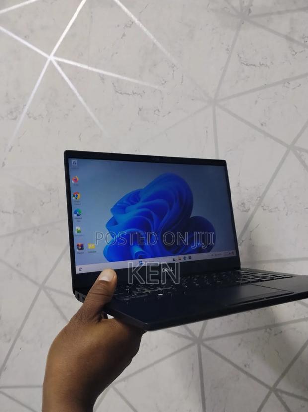 Laptop Dell Latitude 7390 8GB Intel Core i5 SSD 256GB - thumbnail 4